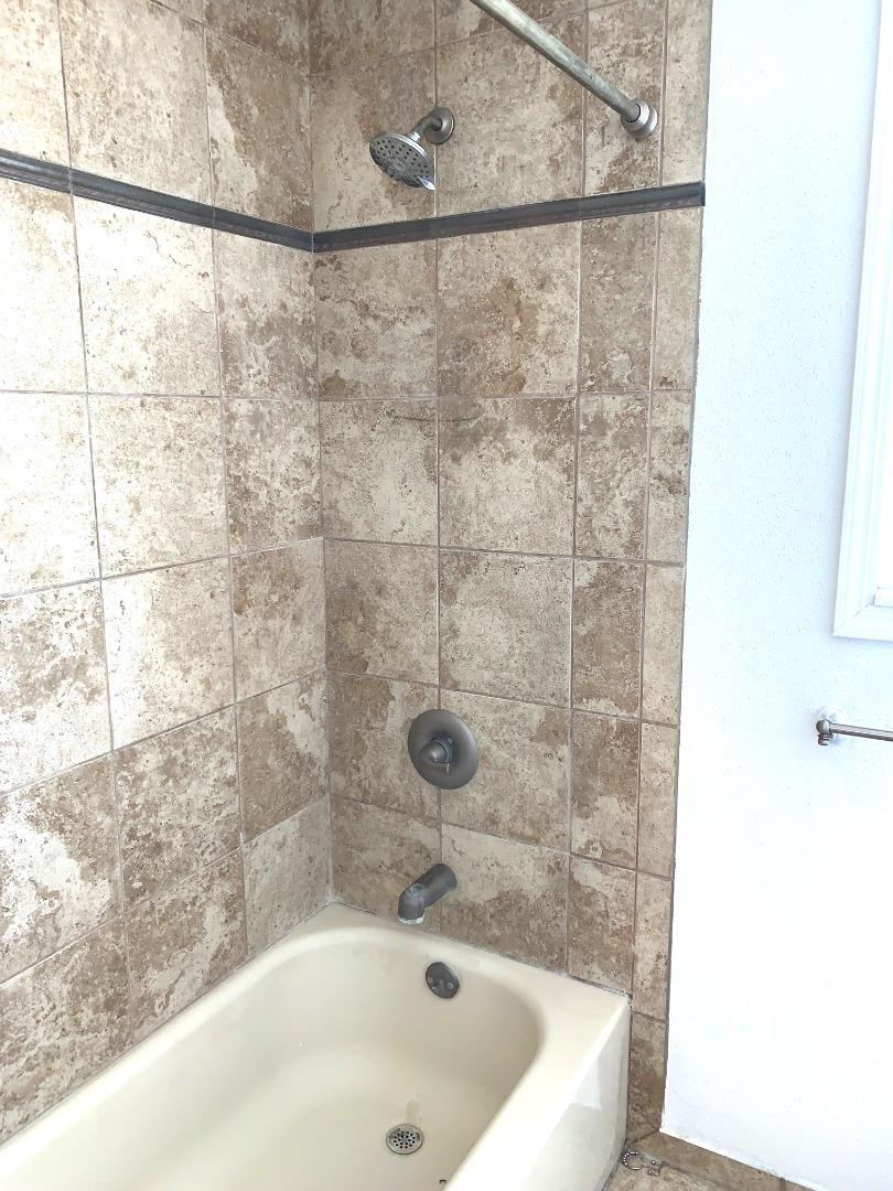 Detail Gallery Image 21 of 24 For 1906 Somersworth Dr, San Jose,  CA 95124 - 4 Beds | 2/1 Baths
