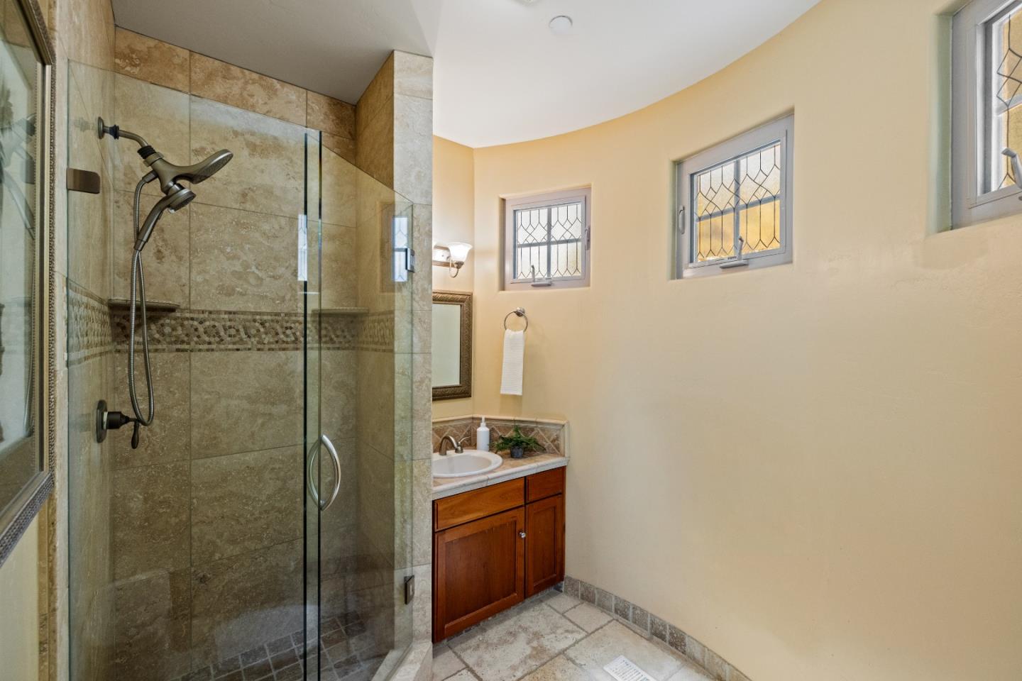 Detail Gallery Image 17 of 39 For 122 Zanzibar Dr, Aptos,  CA 95003 - 4 Beds | 4/1 Baths