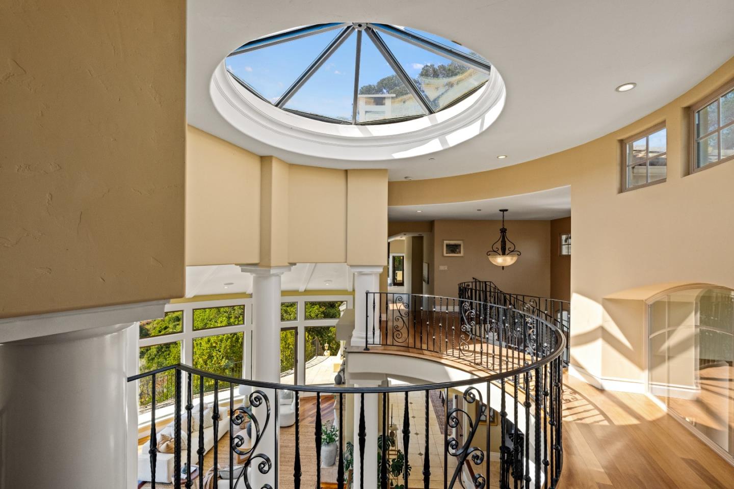 Detail Gallery Image 18 of 39 For 122 Zanzibar Dr, Aptos,  CA 95003 - 4 Beds | 4/1 Baths