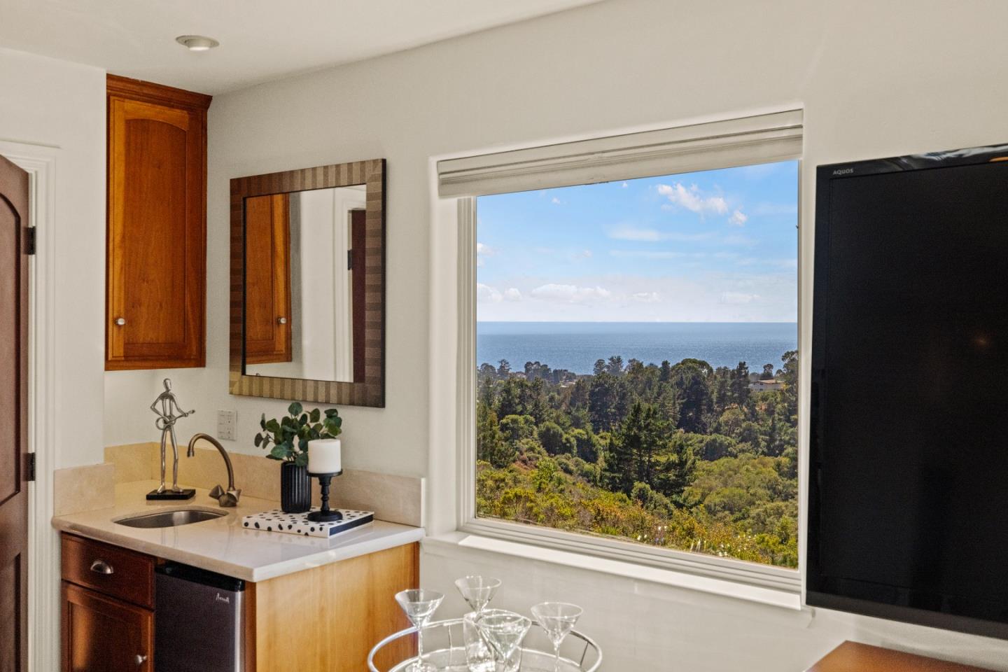 Detail Gallery Image 24 of 39 For 122 Zanzibar Dr, Aptos,  CA 95003 - 4 Beds | 4/1 Baths