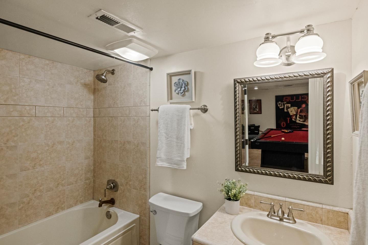 Detail Gallery Image 29 of 39 For 122 Zanzibar Dr, Aptos,  CA 95003 - 4 Beds | 4/1 Baths