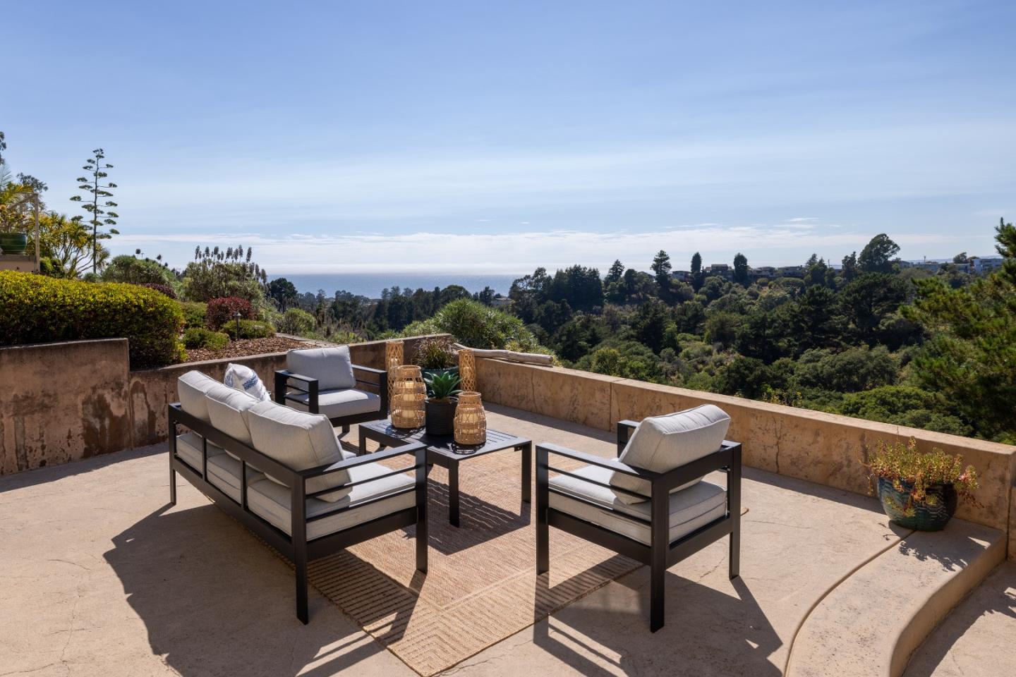 Detail Gallery Image 31 of 39 For 122 Zanzibar Dr, Aptos,  CA 95003 - 4 Beds | 4/1 Baths