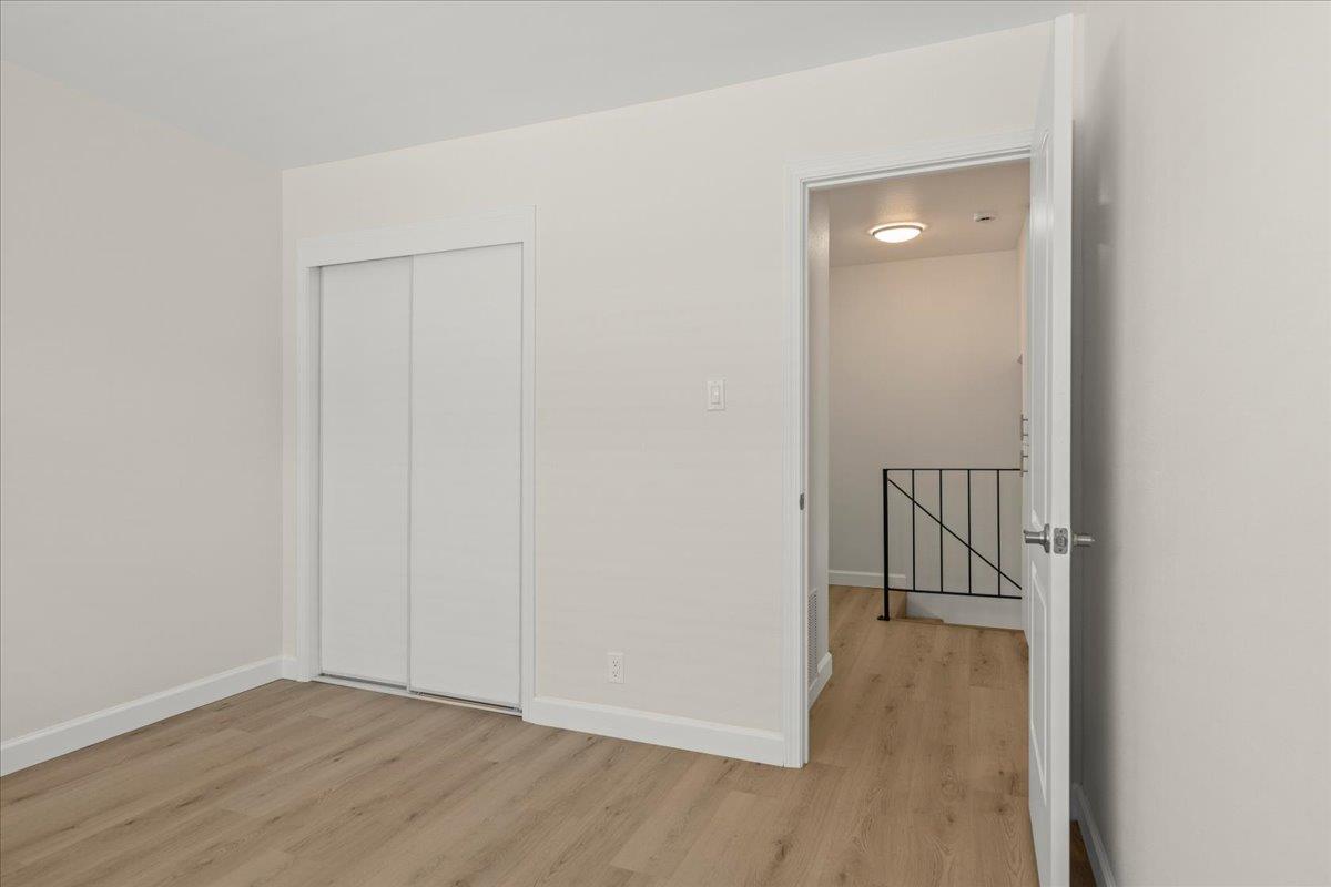 Detail Gallery Image 13 of 17 For 323 Blossom Hill Rd #2,  San Jose,  CA 95123 - 2 Beds | 1 Baths