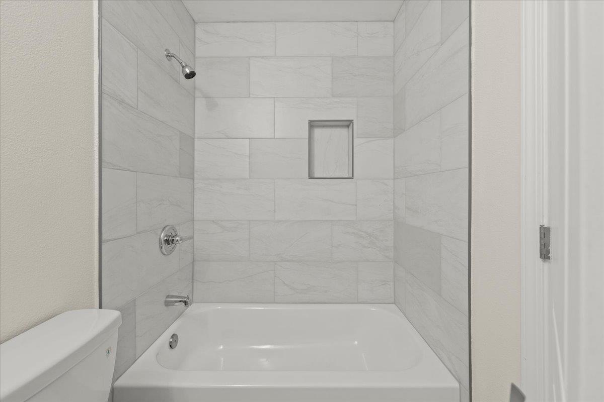 Detail Gallery Image 7 of 17 For 323 Blossom Hill Rd #2,  San Jose,  CA 95123 - 2 Beds | 1 Baths