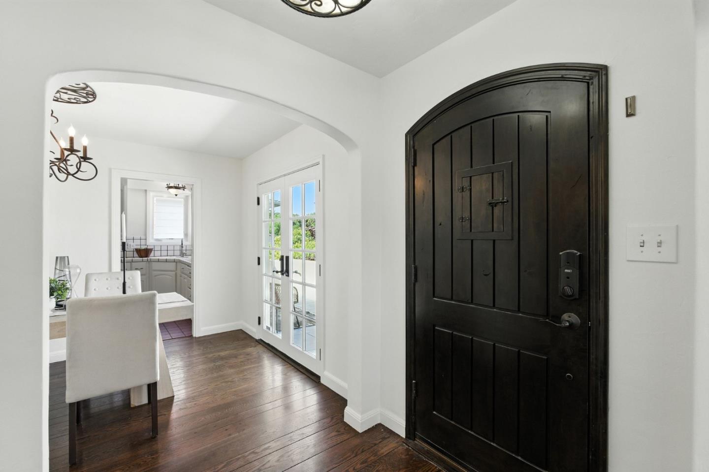 Detail Gallery Image 4 of 24 For 508 Prospect St, San Carlos,  CA 94070 - 3 Beds | 2 Baths