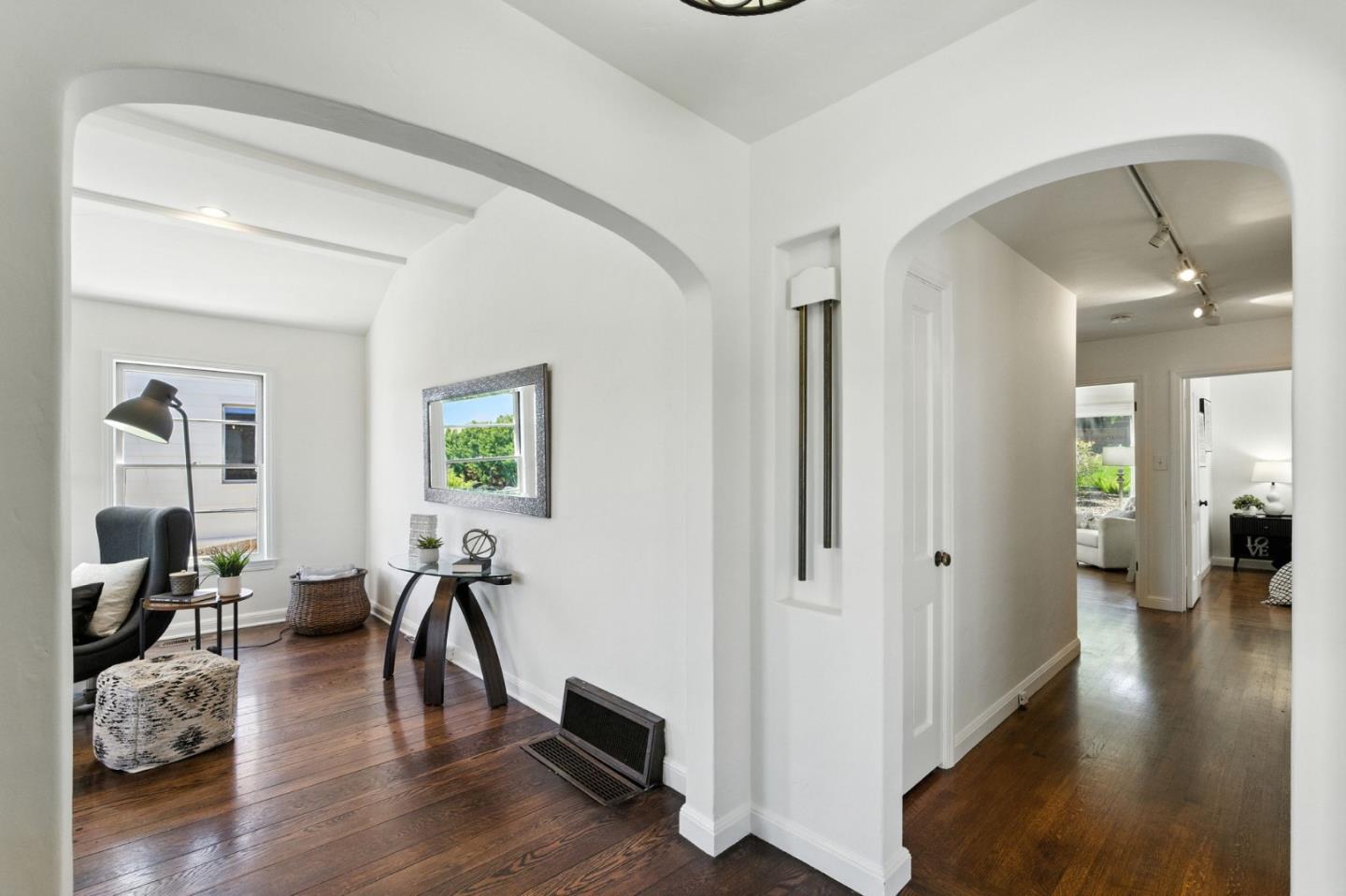 Detail Gallery Image 7 of 24 For 508 Prospect St, San Carlos,  CA 94070 - 3 Beds | 2 Baths