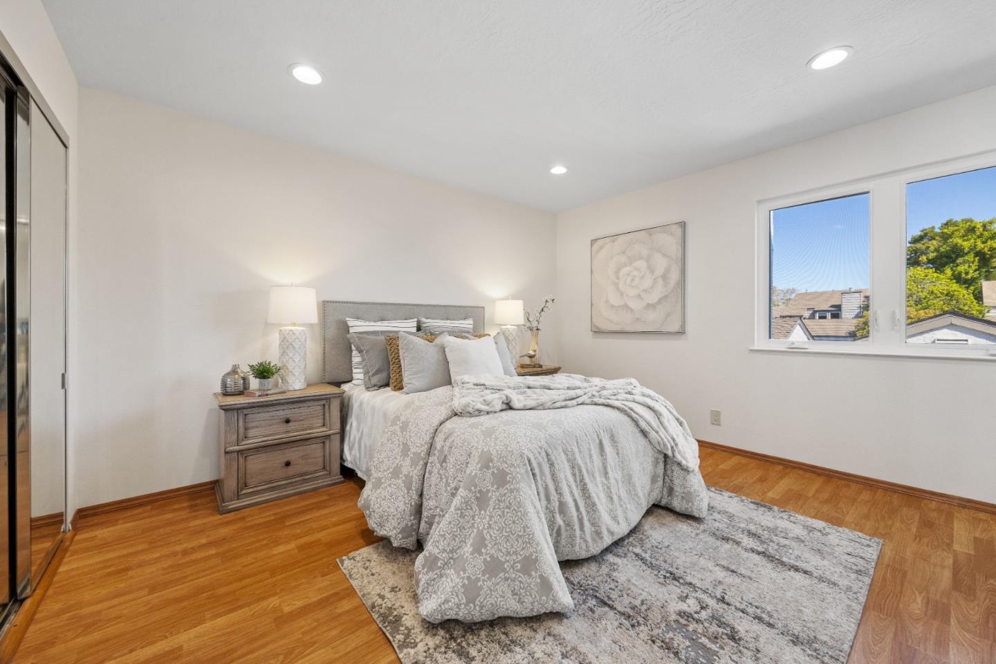 Detail Gallery Image 6 of 27 For 825 Cortez Ln, Foster City,  CA 94404 - 3 Beds | 2/1 Baths