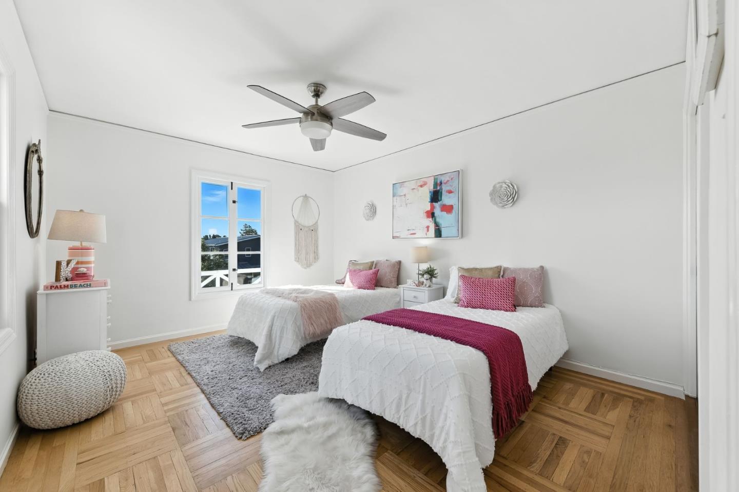Detail Gallery Image 20 of 43 For 1968 Arroyo Ave, San Carlos,  CA 94070 - 2 Beds | 1 Baths