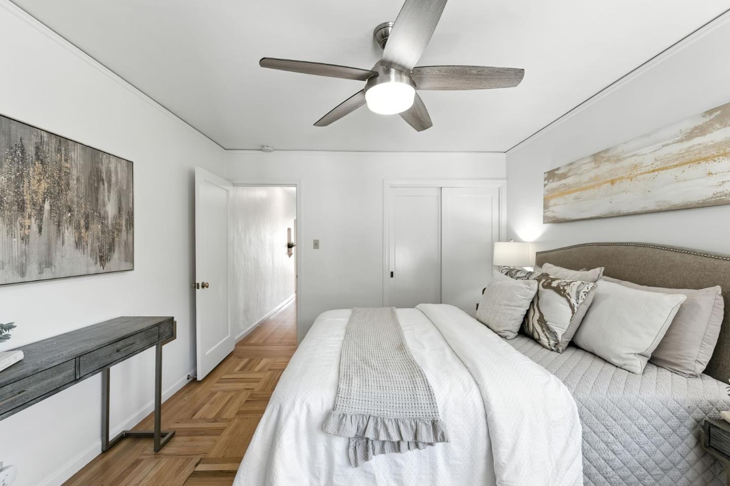 Detail Gallery Image 23 of 43 For 1968 Arroyo Ave, San Carlos,  CA 94070 - 2 Beds | 1 Baths