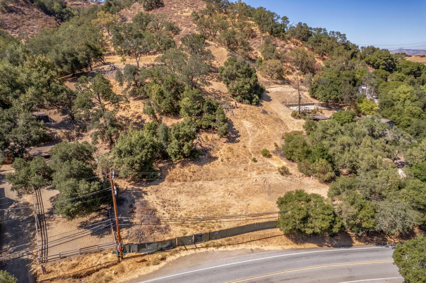 Detail Gallery Image 3 of 10 For 21287 Almaden Rd, San Jose,  CA 95120 - – Beds | – Baths