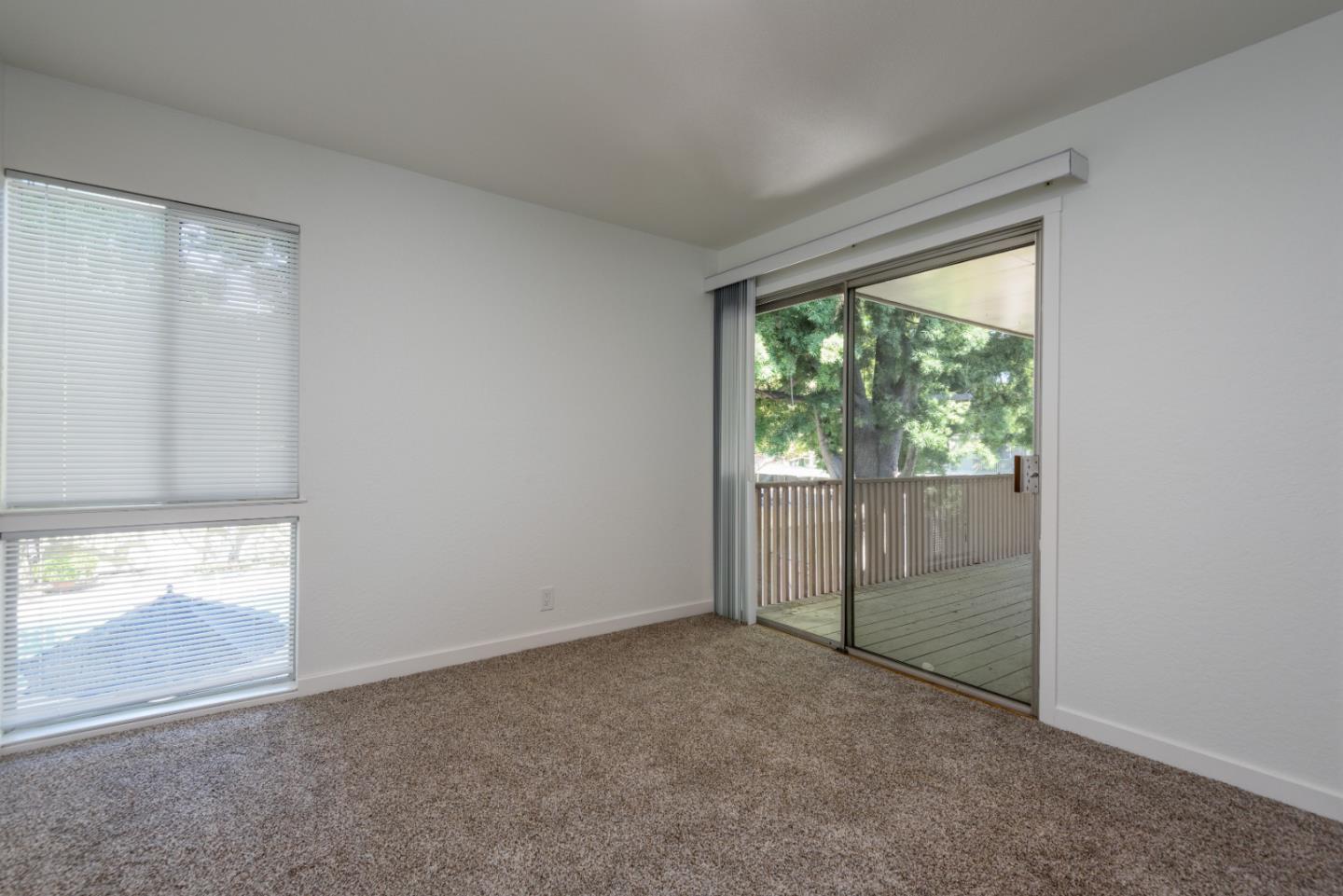 Detail Gallery Image 13 of 33 For 280 Easy St #120,  Mountain View,  CA 94043 - 2 Beds | 2 Baths