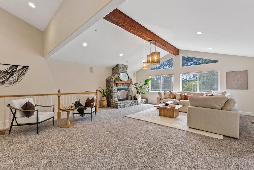 Detail Gallery Image 11 of 64 For 1325 Dolphin Dr, Aptos,  CA 95003 - 4 Beds | 4 Baths