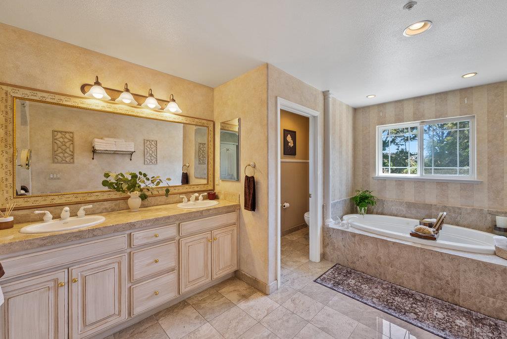 Detail Gallery Image 24 of 64 For 1325 Dolphin Dr, Aptos,  CA 95003 - 4 Beds | 4 Baths