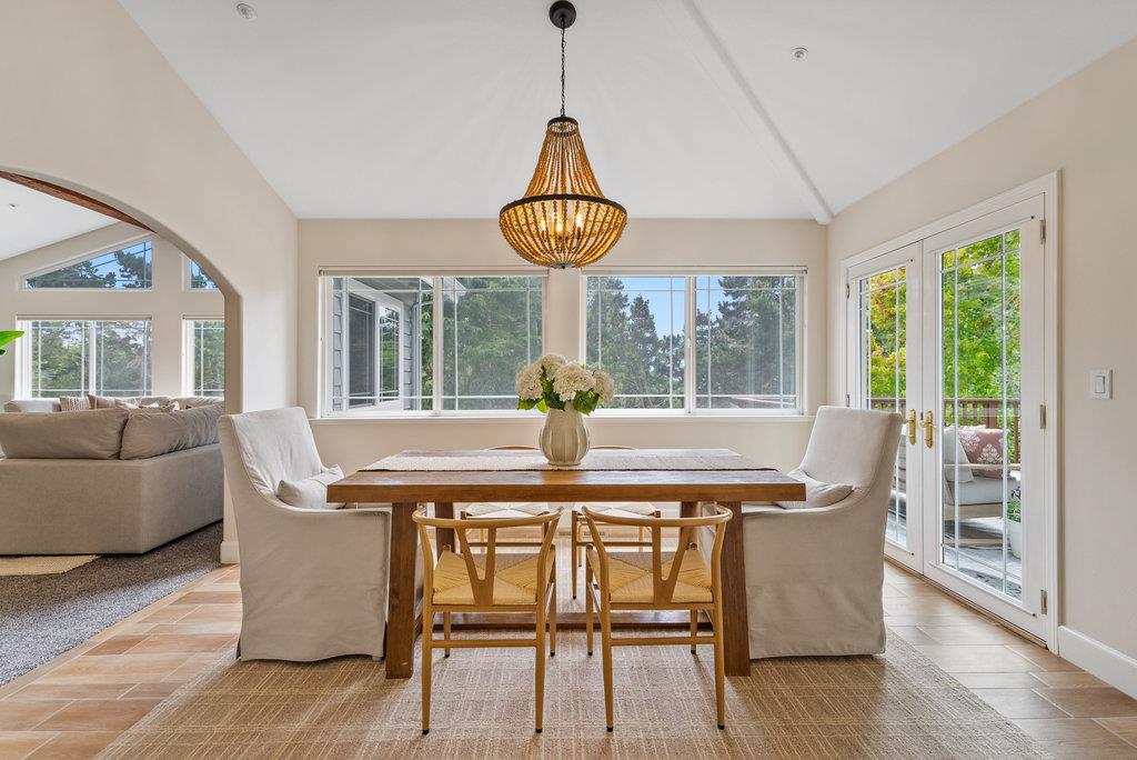 Detail Gallery Image 7 of 64 For 1325 Dolphin Dr, Aptos,  CA 95003 - 4 Beds | 4 Baths