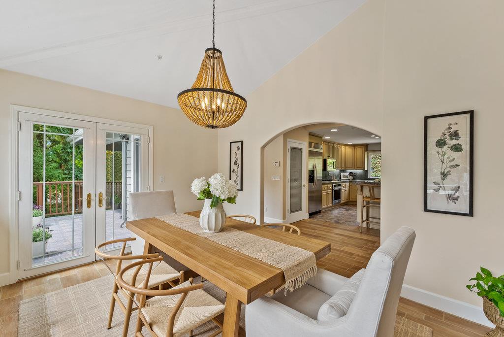 Detail Gallery Image 8 of 64 For 1325 Dolphin Dr, Aptos,  CA 95003 - 4 Beds | 4 Baths