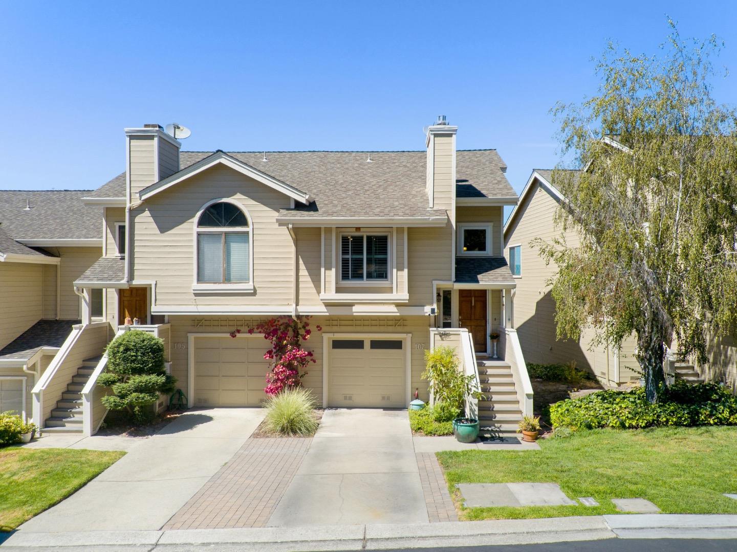 Detail Gallery Image 1 of 33 For 107 Arabian Way, Scotts Valley,  CA 95066 - 2 Beds | 2 Baths