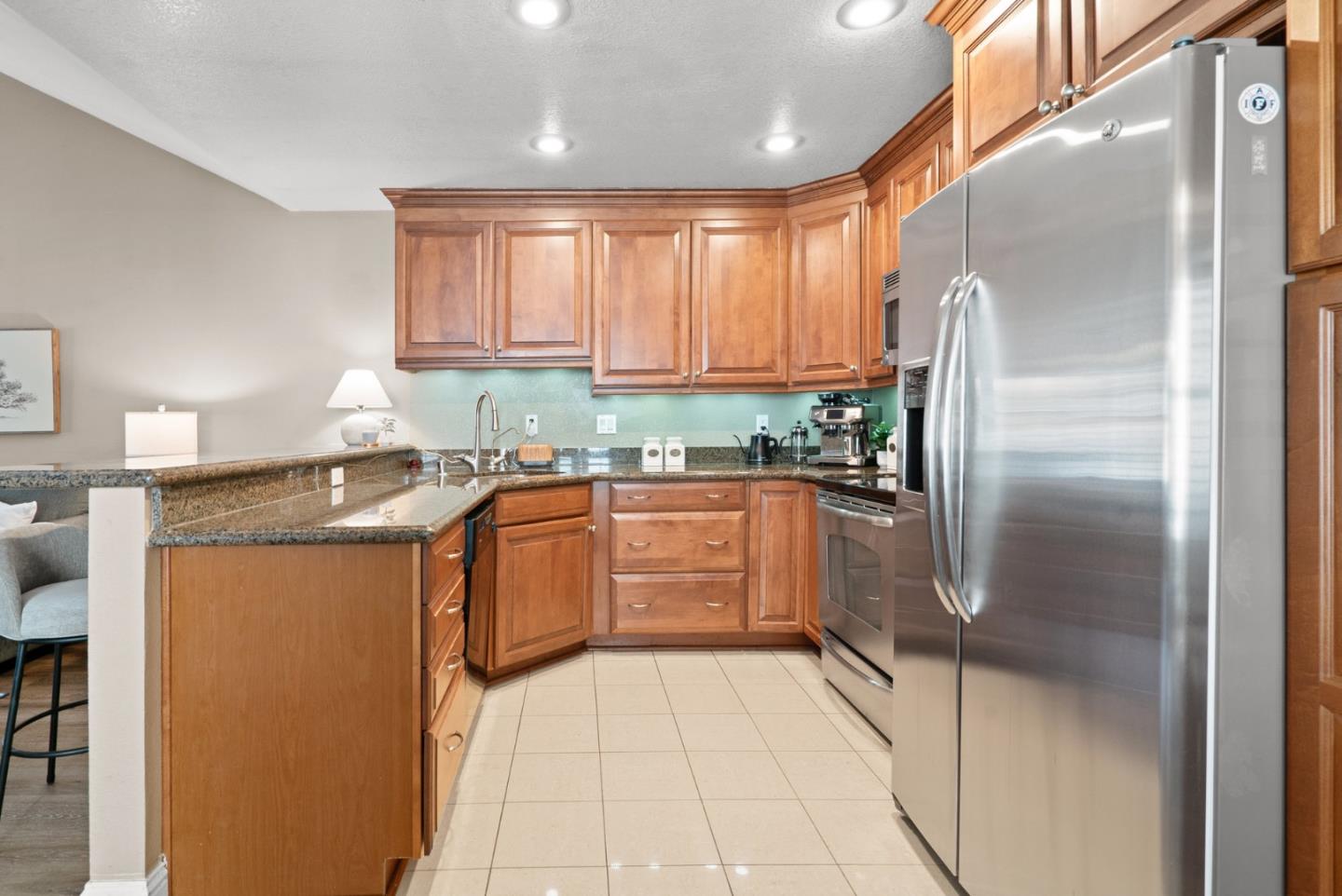 Detail Gallery Image 10 of 33 For 107 Arabian Way, Scotts Valley,  CA 95066 - 2 Beds | 2 Baths
