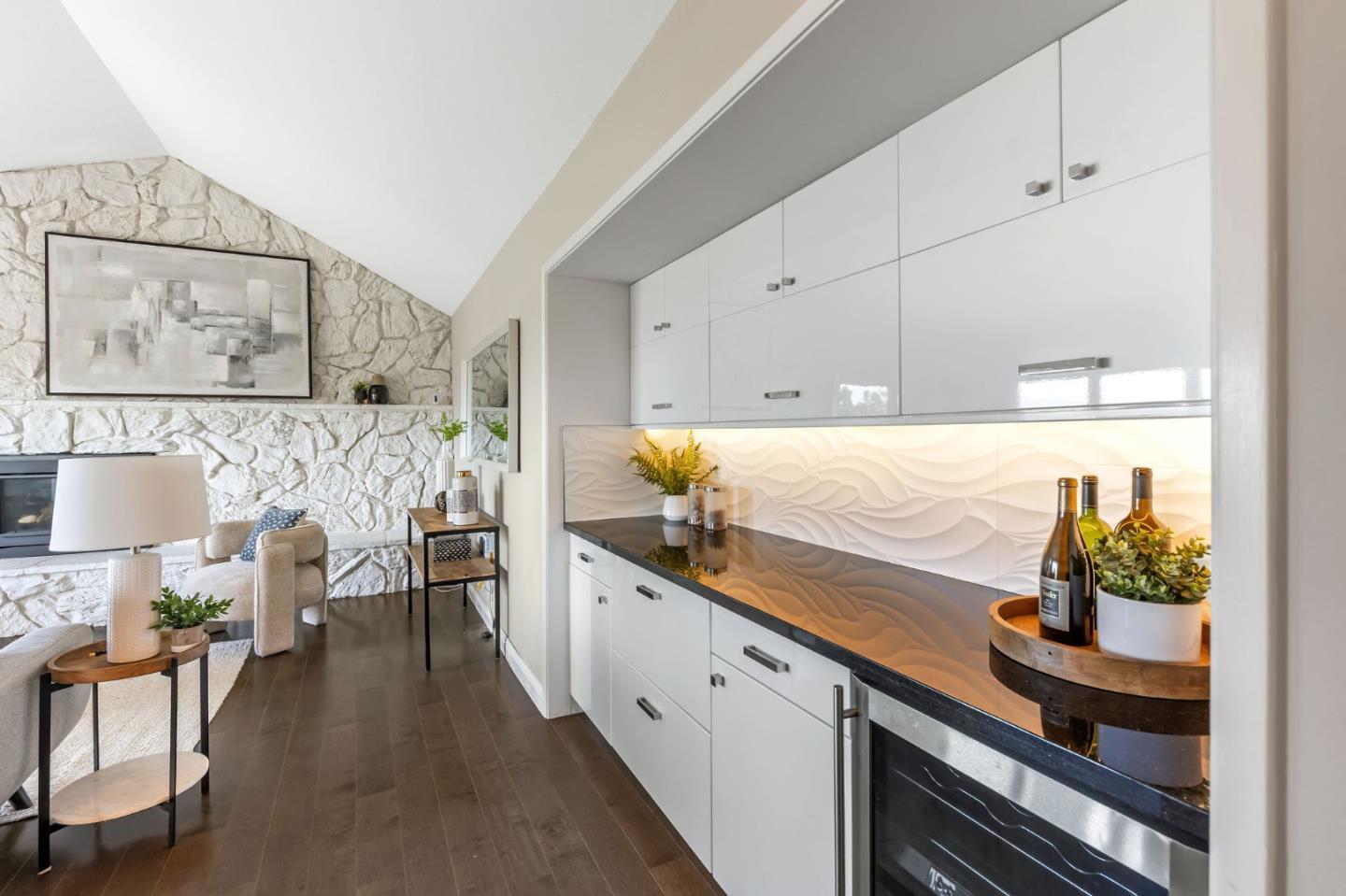 Detail Gallery Image 30 of 79 For 308 42nd Ave, San Mateo,  CA 94403 - 4 Beds | 2/1 Baths