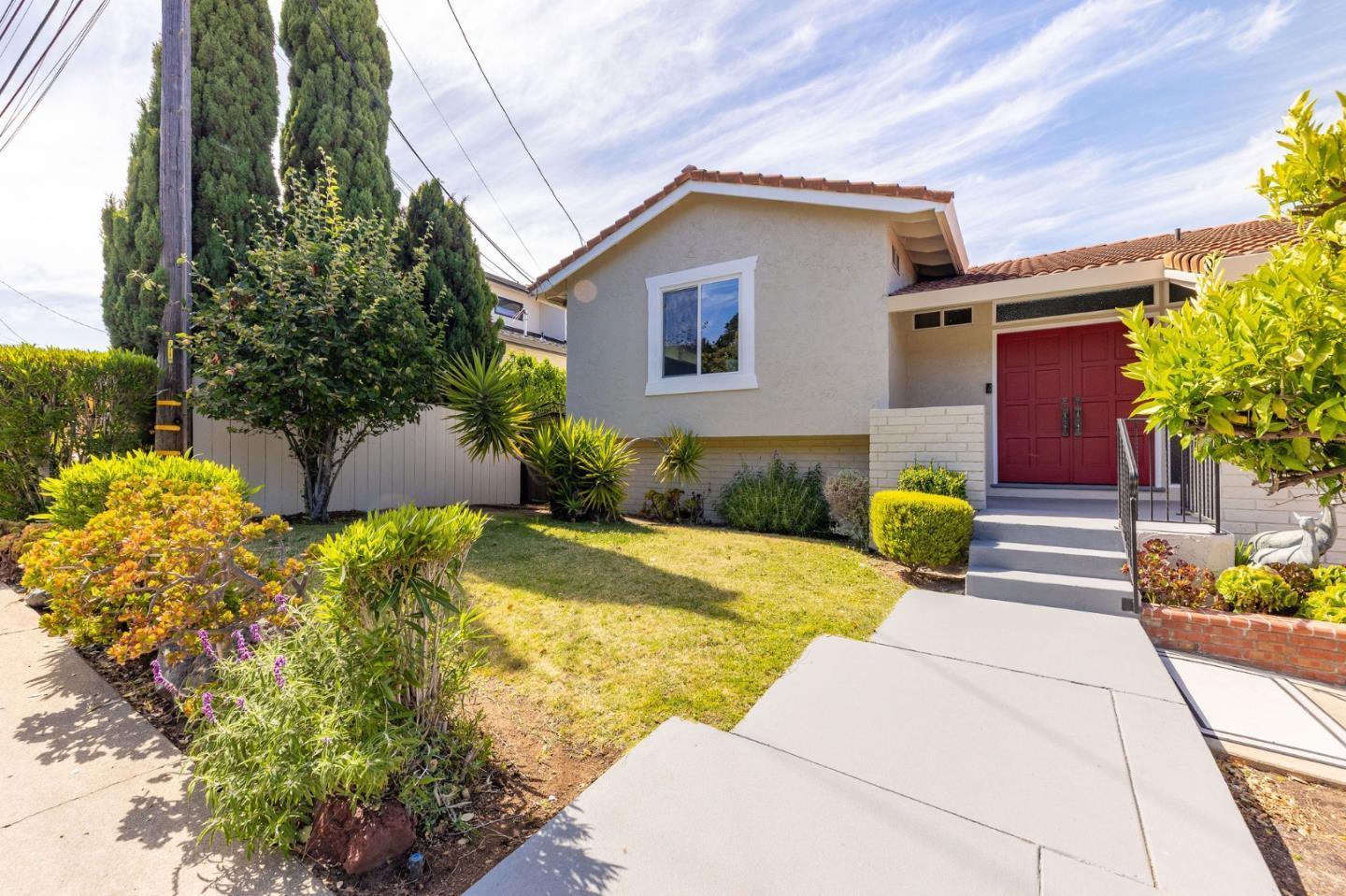 Detail Gallery Image 4 of 79 For 308 42nd Ave, San Mateo,  CA 94403 - 4 Beds | 2/1 Baths
