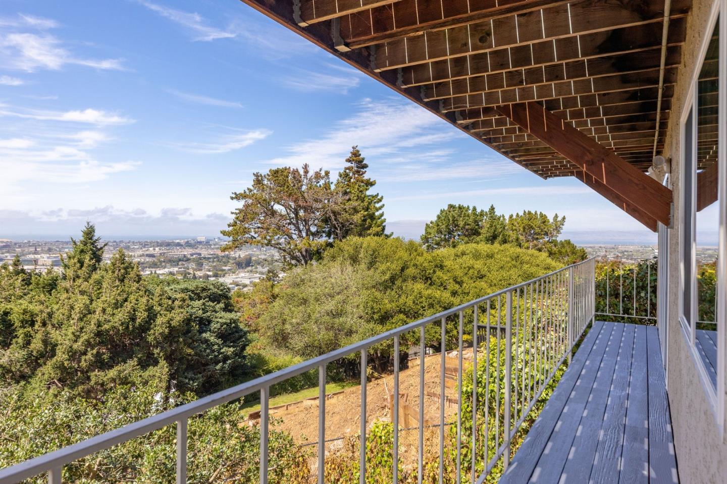 Detail Gallery Image 62 of 79 For 308 42nd Ave, San Mateo,  CA 94403 - 4 Beds | 2/1 Baths