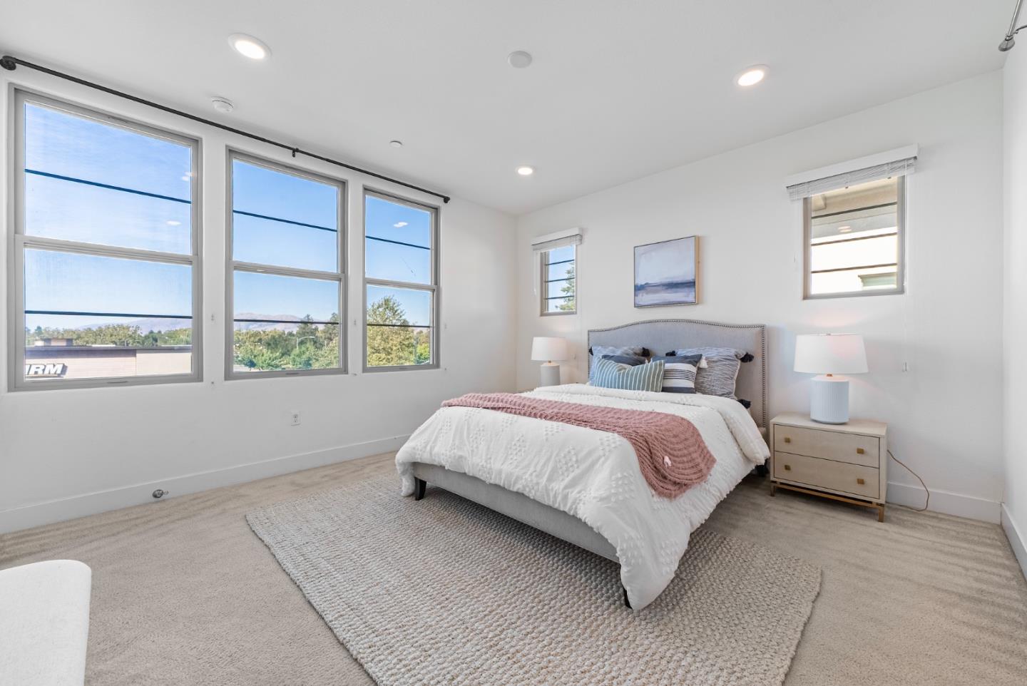 Detail Gallery Image 18 of 54 For 1087 Bigleaf Pl #105,  San Jose,  CA 95131 - 4 Beds | 4/1 Baths
