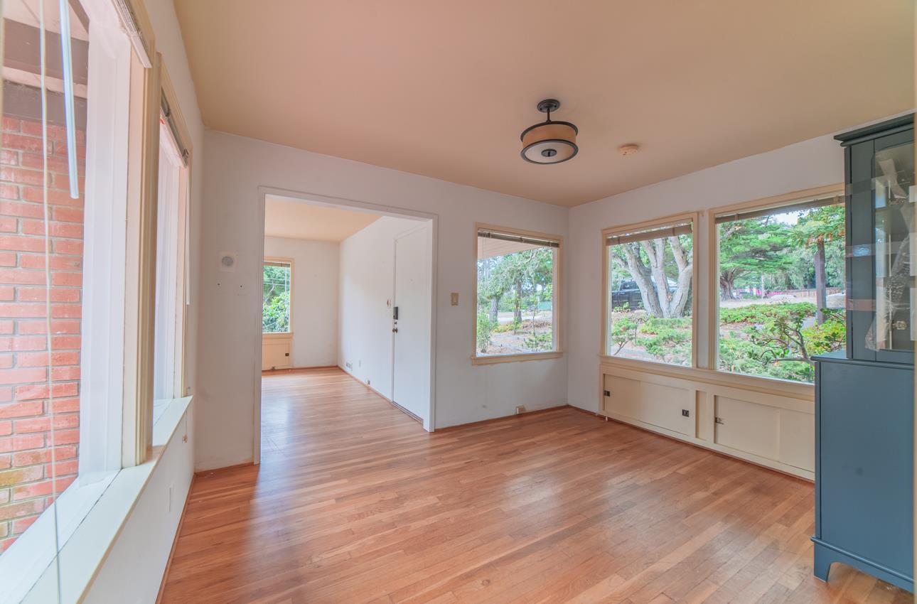 Detail Gallery Image 14 of 38 For 25145 N Carmel Hills Dr, Carmel,  CA 93923 - 2 Beds | 1 Baths