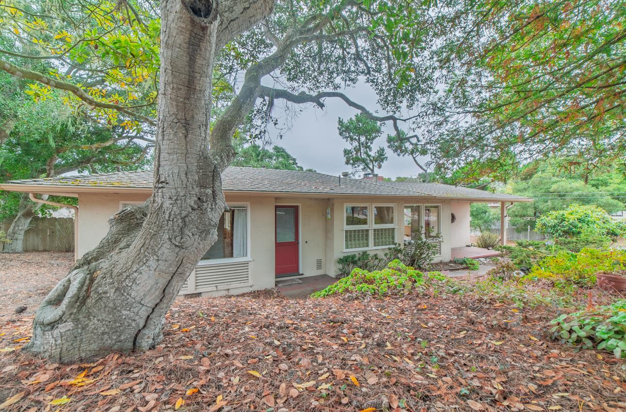 Detail Gallery Image 36 of 38 For 25145 N Carmel Hills Dr, Carmel,  CA 93923 - 2 Beds | 1 Baths