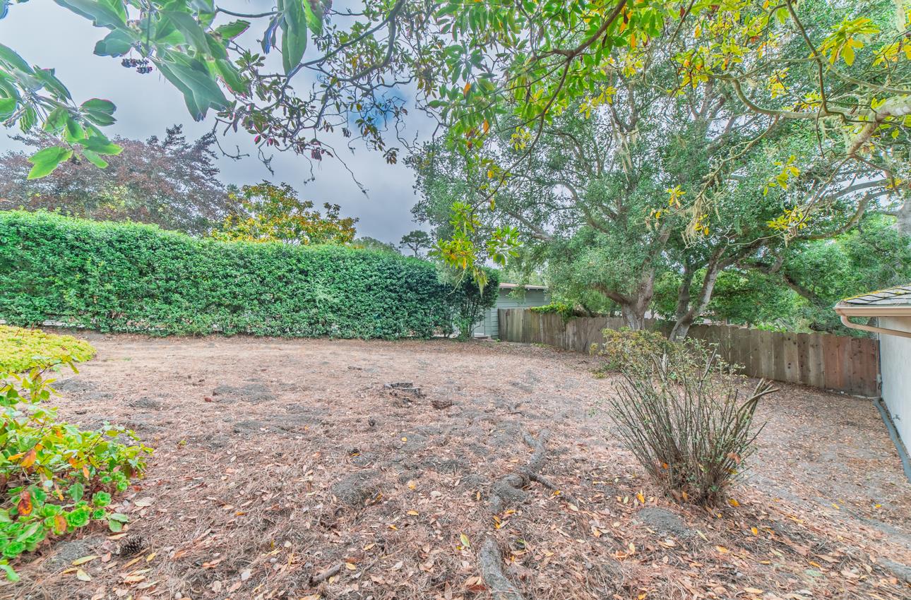 Detail Gallery Image 37 of 38 For 25145 N Carmel Hills Dr, Carmel,  CA 93923 - 2 Beds | 1 Baths