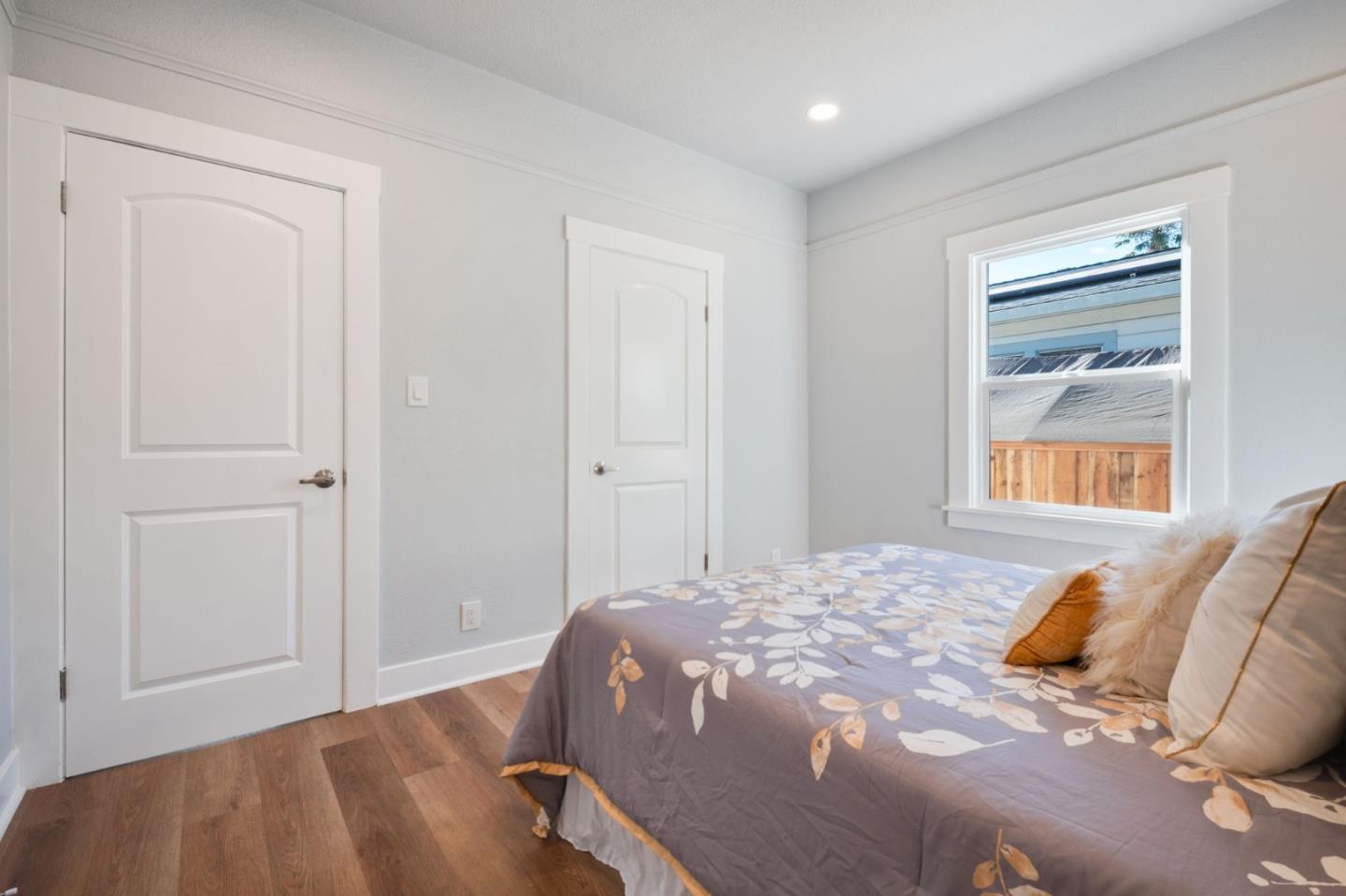 Detail Gallery Image 16 of 32 For 1536 Little Orchard St, San Jose,  CA 95110 - 2 Beds | 1 Baths