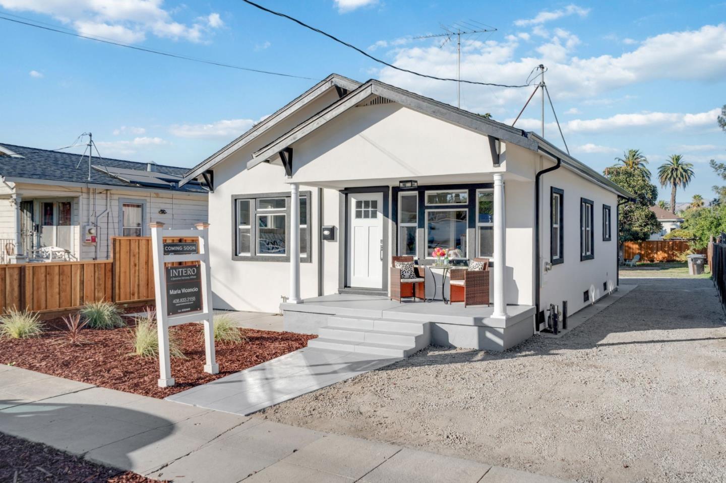 Detail Gallery Image 3 of 32 For 1536 Little Orchard St, San Jose,  CA 95110 - 2 Beds | 1 Baths