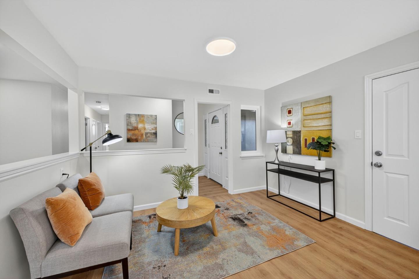 Detail Gallery Image 11 of 45 For 2310 Aram Ave, San Jose,  CA 95128 - 4 Beds | 2 Baths