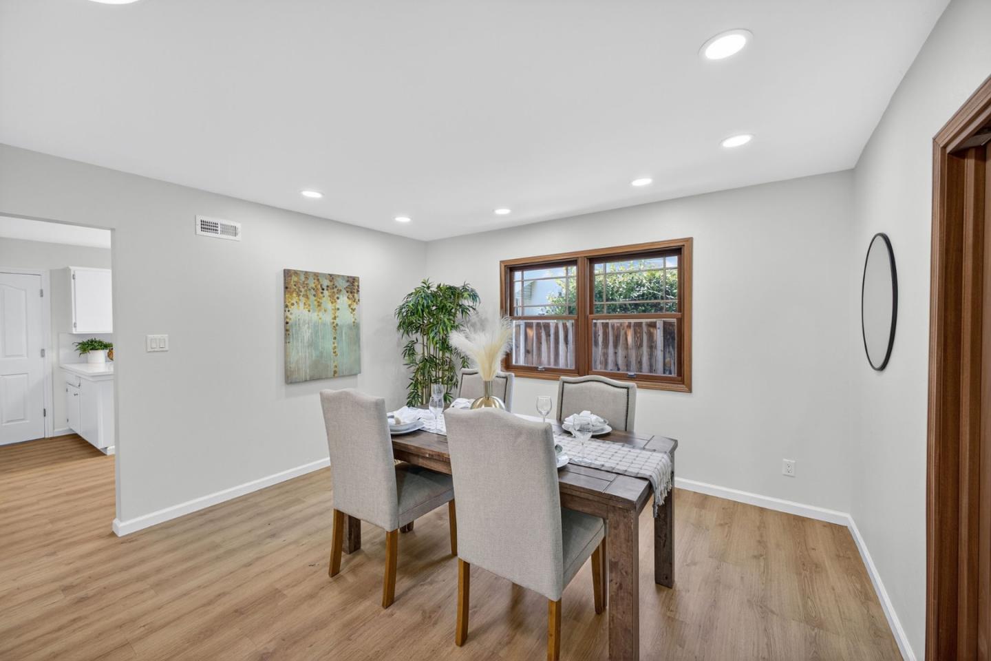 Detail Gallery Image 16 of 45 For 2310 Aram Ave, San Jose,  CA 95128 - 4 Beds | 2 Baths