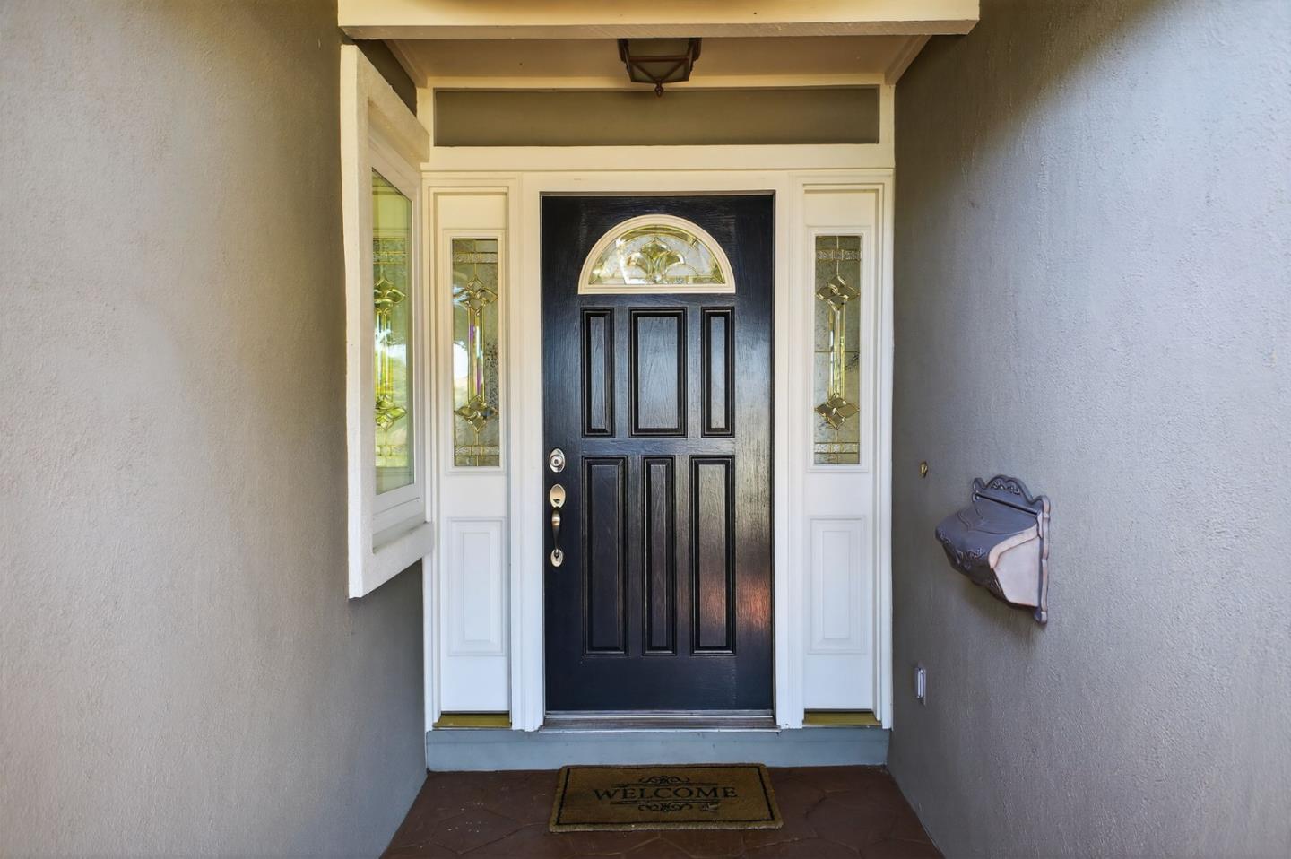 Detail Gallery Image 3 of 45 For 2310 Aram Ave, San Jose,  CA 95128 - 4 Beds | 2 Baths