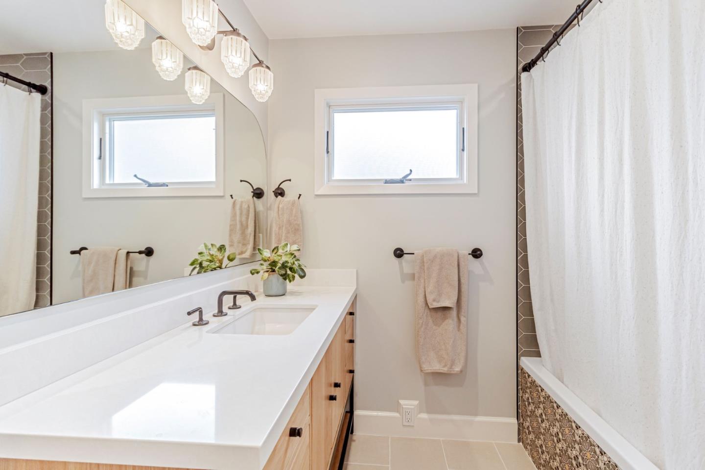 Detail Gallery Image 25 of 41 For 1030 Etheldore St, Moss Beach,  CA 94038 - 3 Beds | 2 Baths