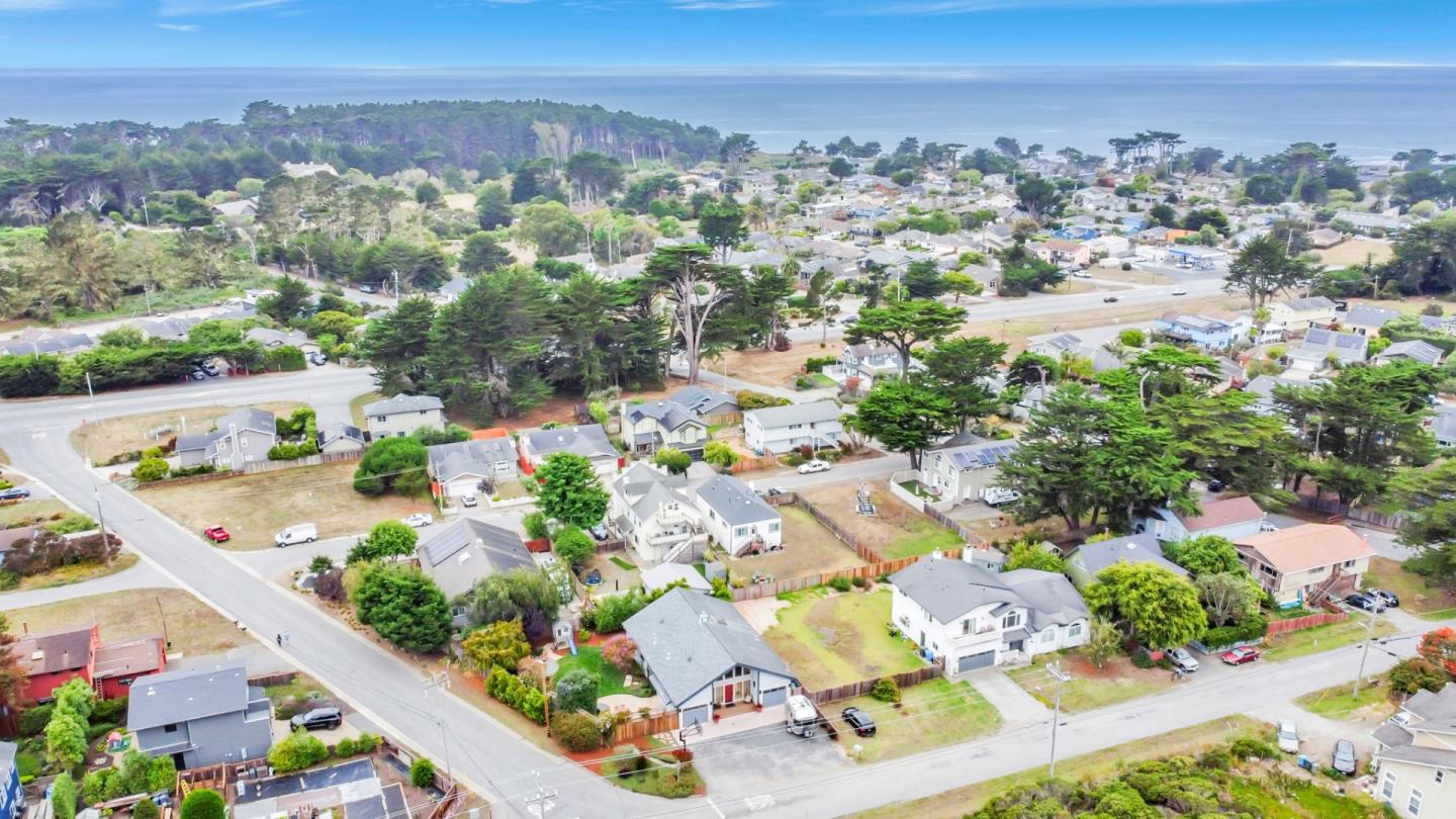 Detail Gallery Image 39 of 41 For 1030 Etheldore St, Moss Beach,  CA 94038 - 3 Beds | 2 Baths