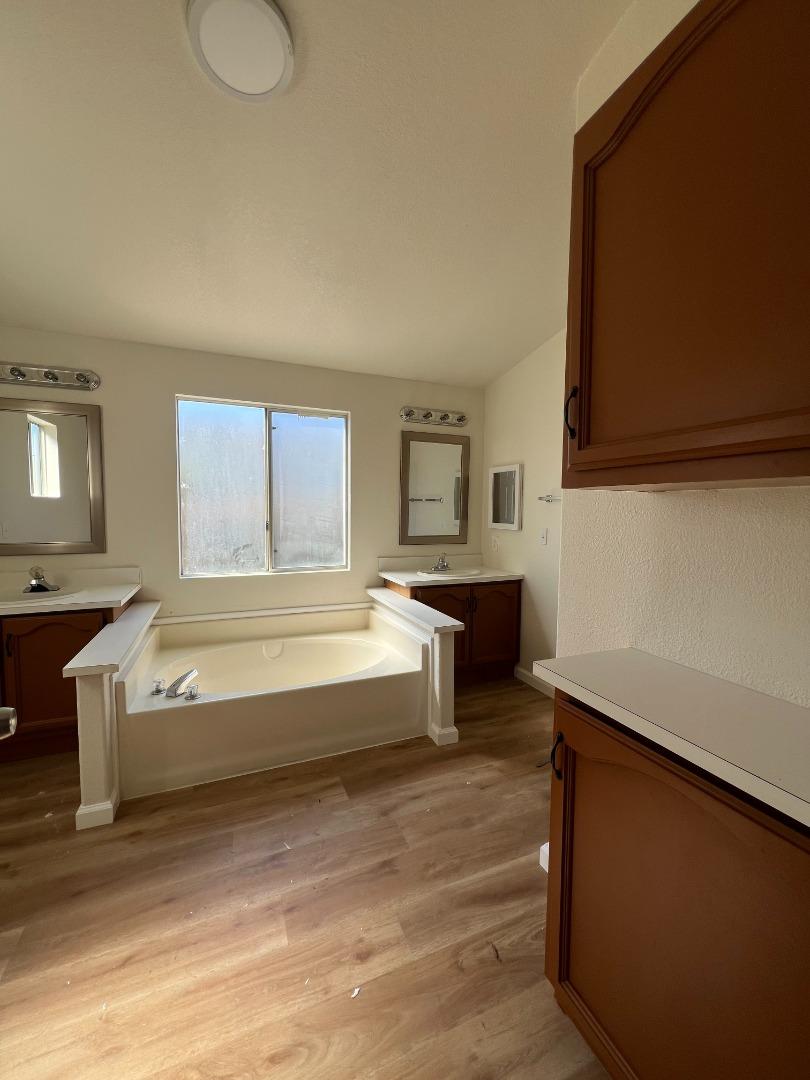 Detail Gallery Image 7 of 8 For 433 Sylvan Ave #84,  Mountain View,  CA 94041 - 2 Beds | 2 Baths