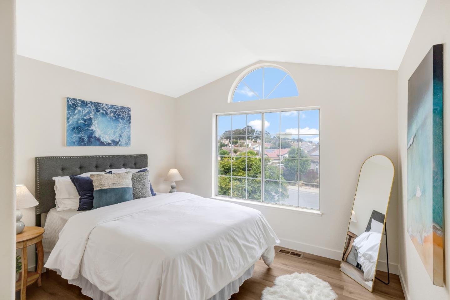 Detail Gallery Image 15 of 21 For 288 Sirena Del Mar Rd, Marina,  CA 93933 - 3 Beds | 2/1 Baths