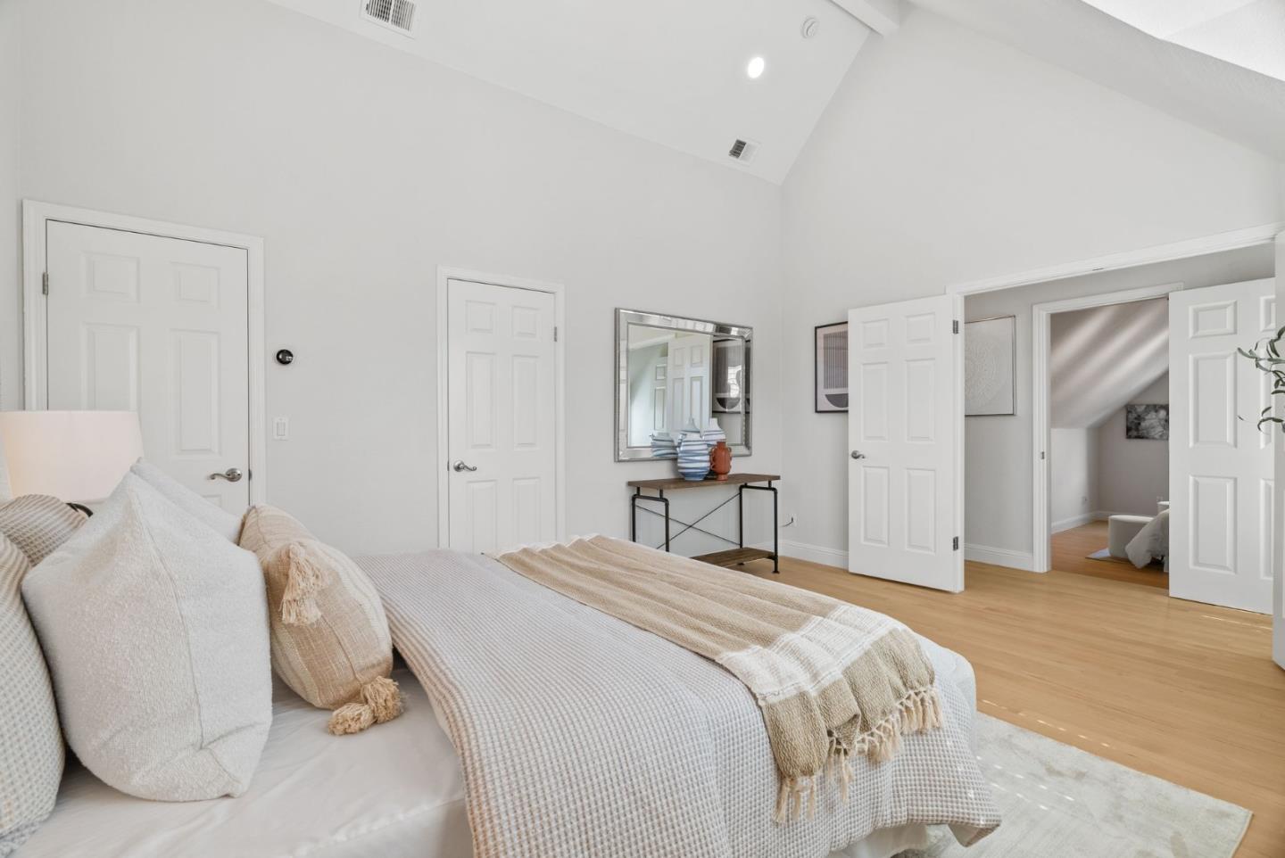 Detail Gallery Image 20 of 45 For 16717 Shannon Rd, Los Gatos,  CA 95032 - 4 Beds | 3/1 Baths