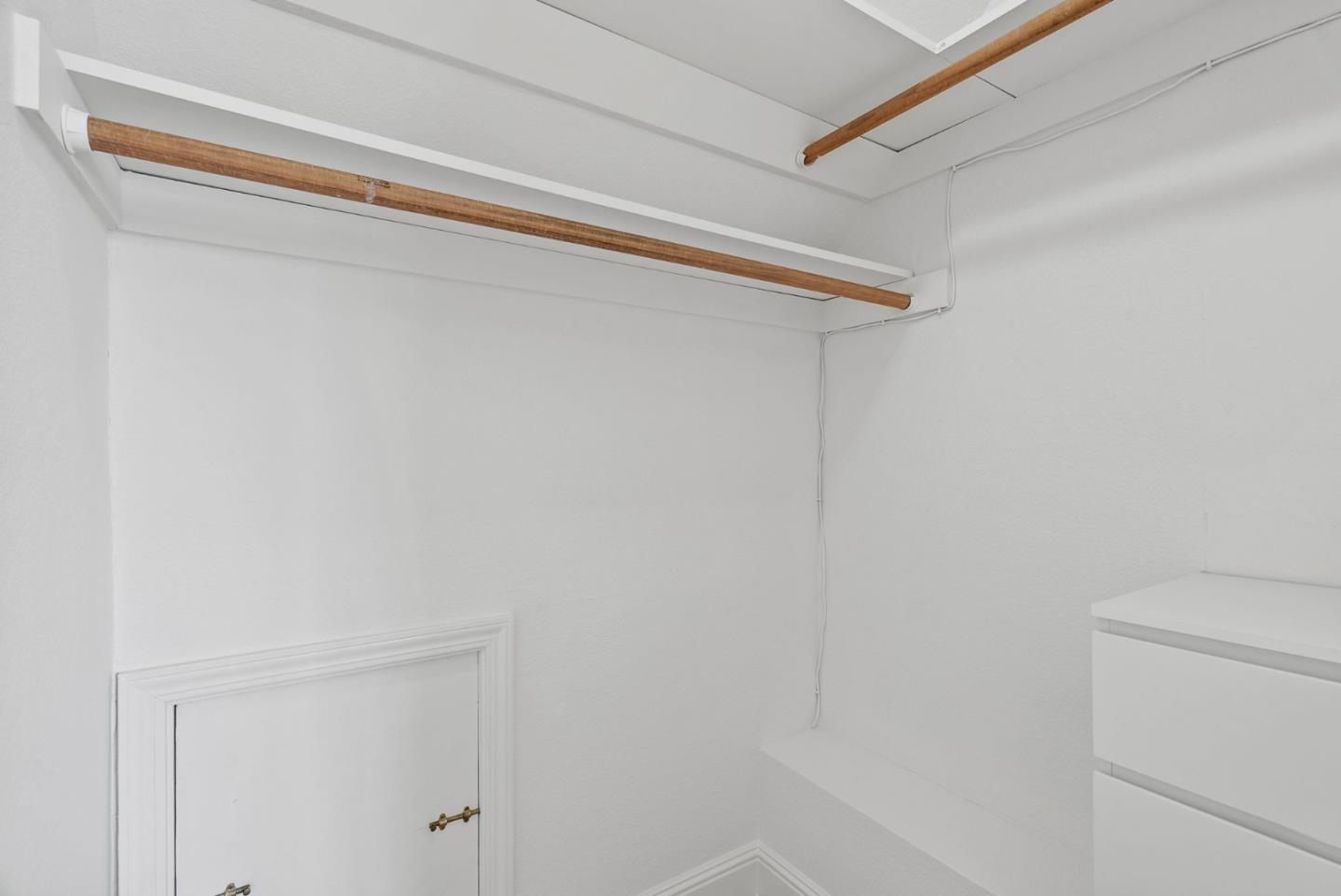 Detail Gallery Image 21 of 45 For 16717 Shannon Rd, Los Gatos,  CA 95032 - 4 Beds | 3/1 Baths