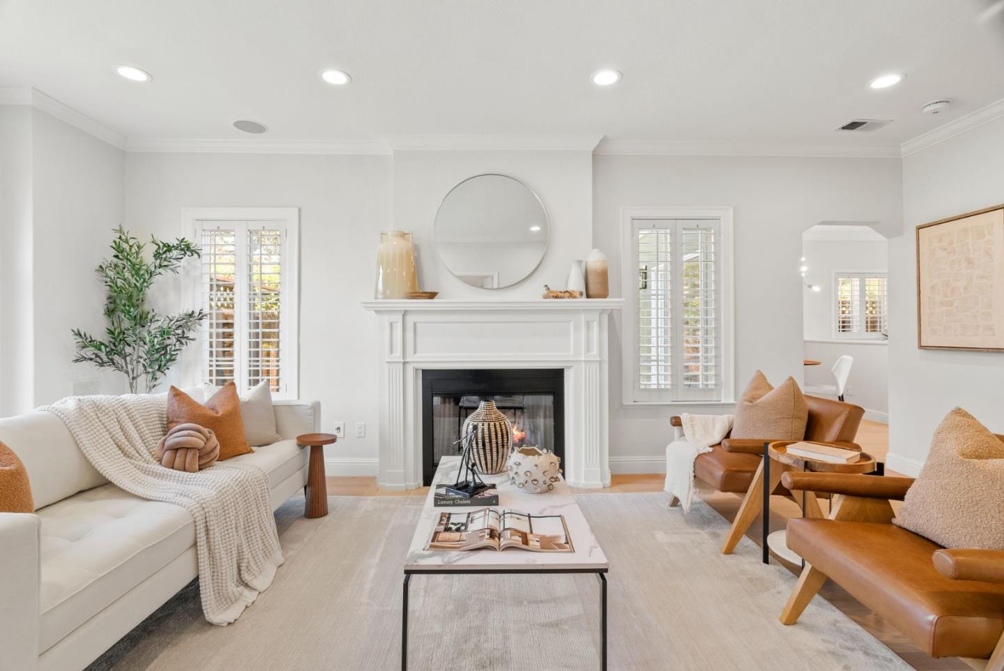 Detail Gallery Image 3 of 45 For 16717 Shannon Rd, Los Gatos,  CA 95032 - 4 Beds | 3/1 Baths