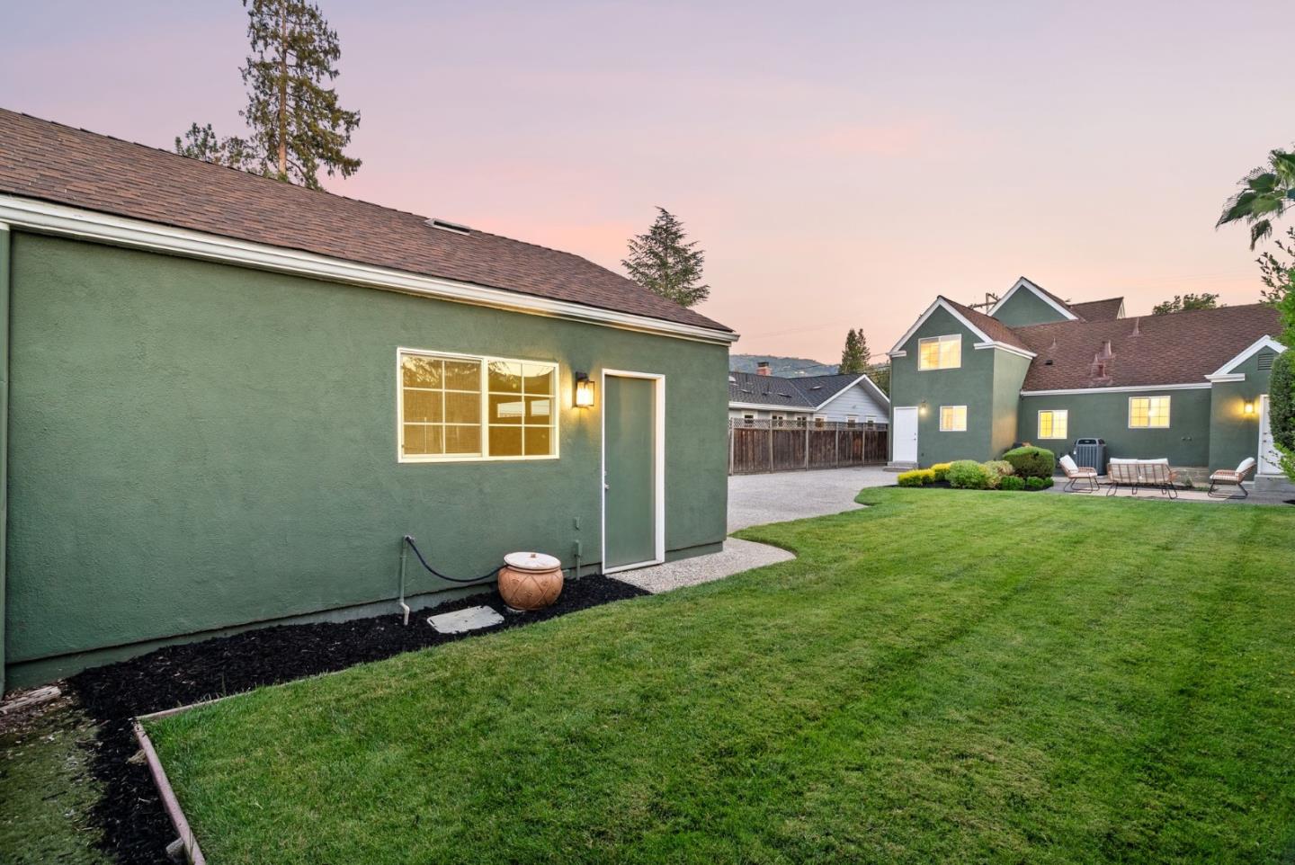 Detail Gallery Image 38 of 45 For 16717 Shannon Rd, Los Gatos,  CA 95032 - 4 Beds | 3/1 Baths