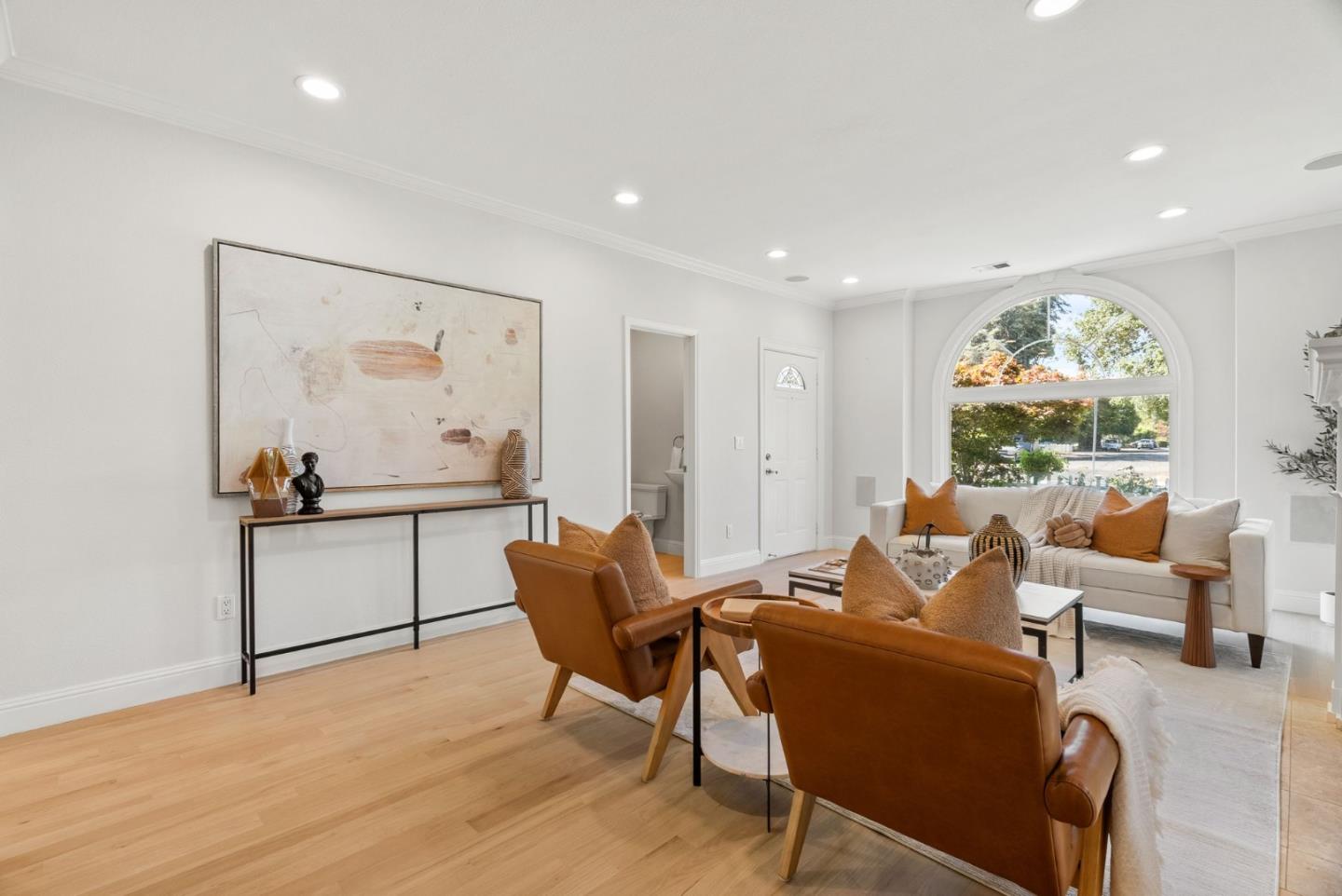 Detail Gallery Image 9 of 45 For 16717 Shannon Rd, Los Gatos,  CA 95032 - 4 Beds | 3/1 Baths