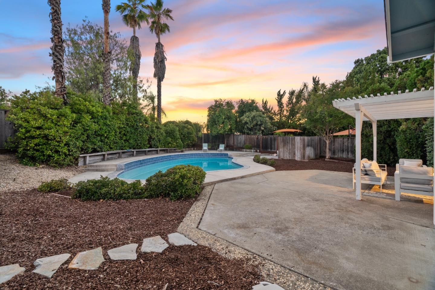 Detail Gallery Image 38 of 50 For 5963 Larabee Ct, San Jose,  CA 95120 - 4 Beds | 2/1 Baths