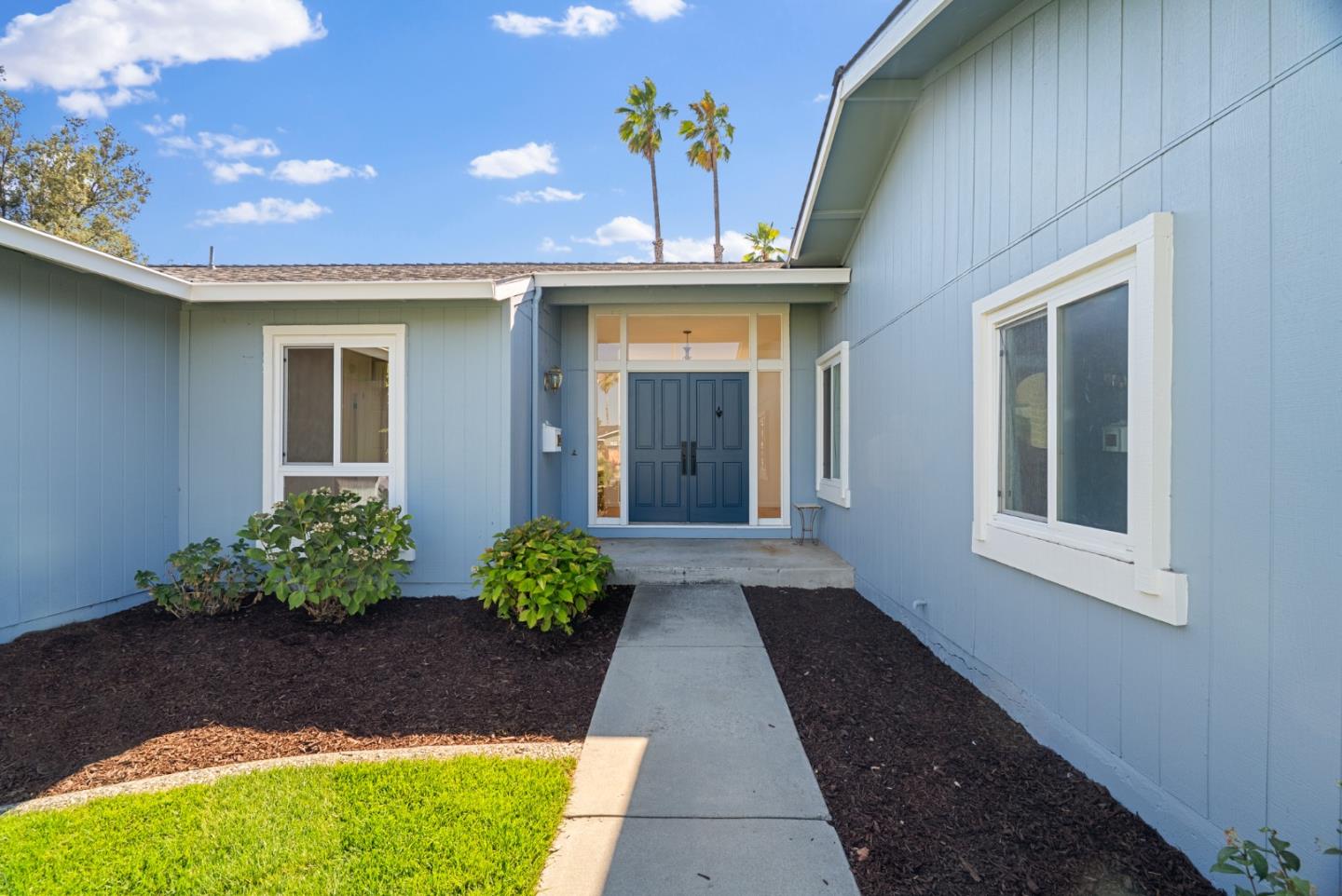 Detail Gallery Image 4 of 50 For 5963 Larabee Ct, San Jose,  CA 95120 - 4 Beds | 2/1 Baths