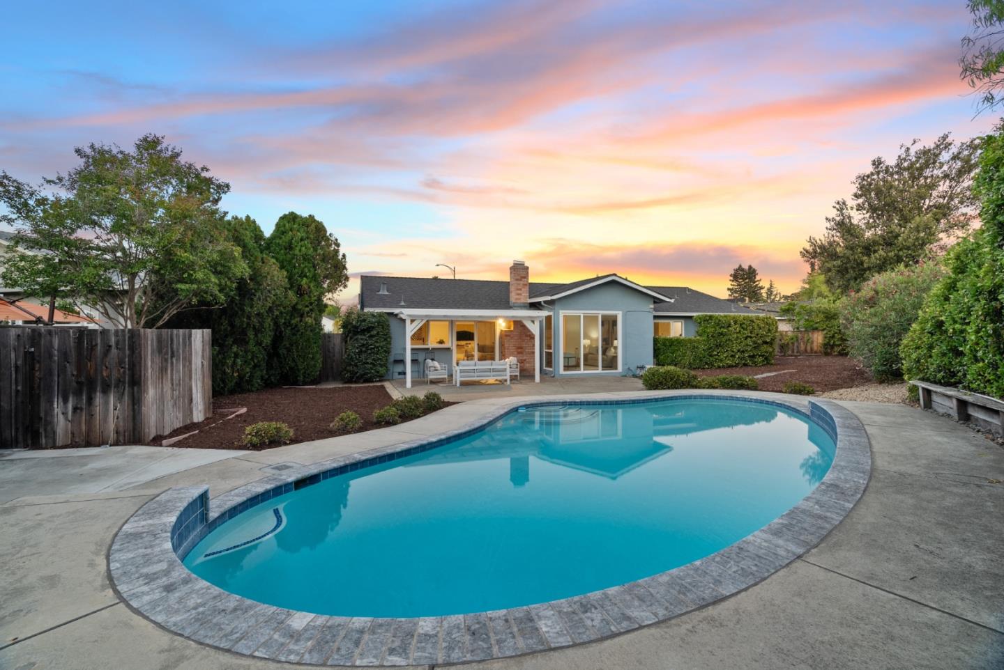 Detail Gallery Image 42 of 50 For 5963 Larabee Ct, San Jose,  CA 95120 - 4 Beds | 2/1 Baths