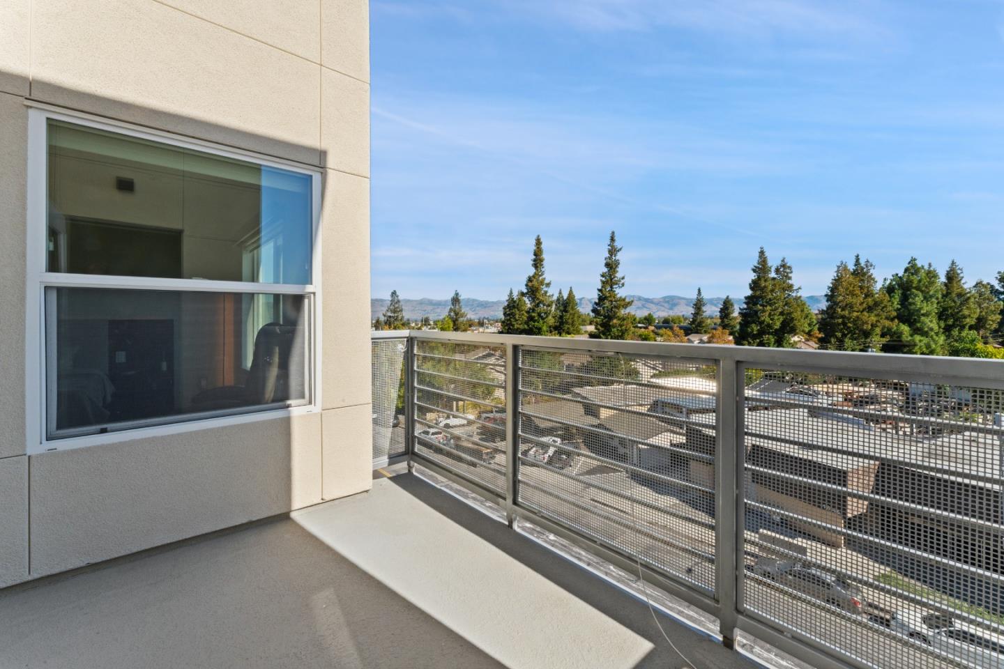 Detail Gallery Image 11 of 26 For 1853 Almaden Rd #504,  San Jose,  CA 95125 - 2 Beds | 2 Baths