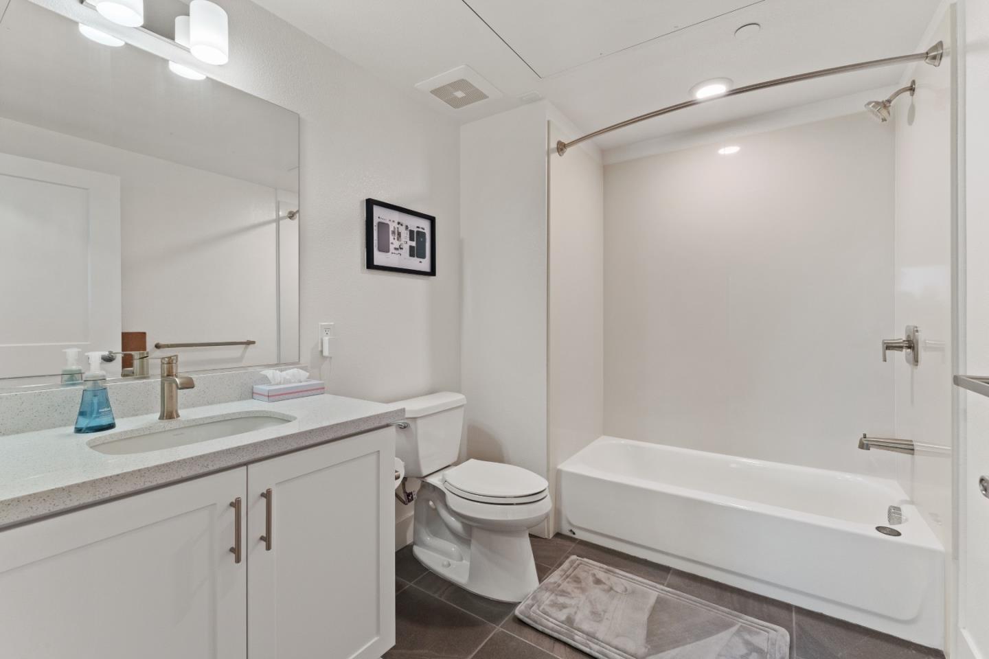 Detail Gallery Image 18 of 26 For 1853 Almaden Rd #504,  San Jose,  CA 95125 - 2 Beds | 2 Baths