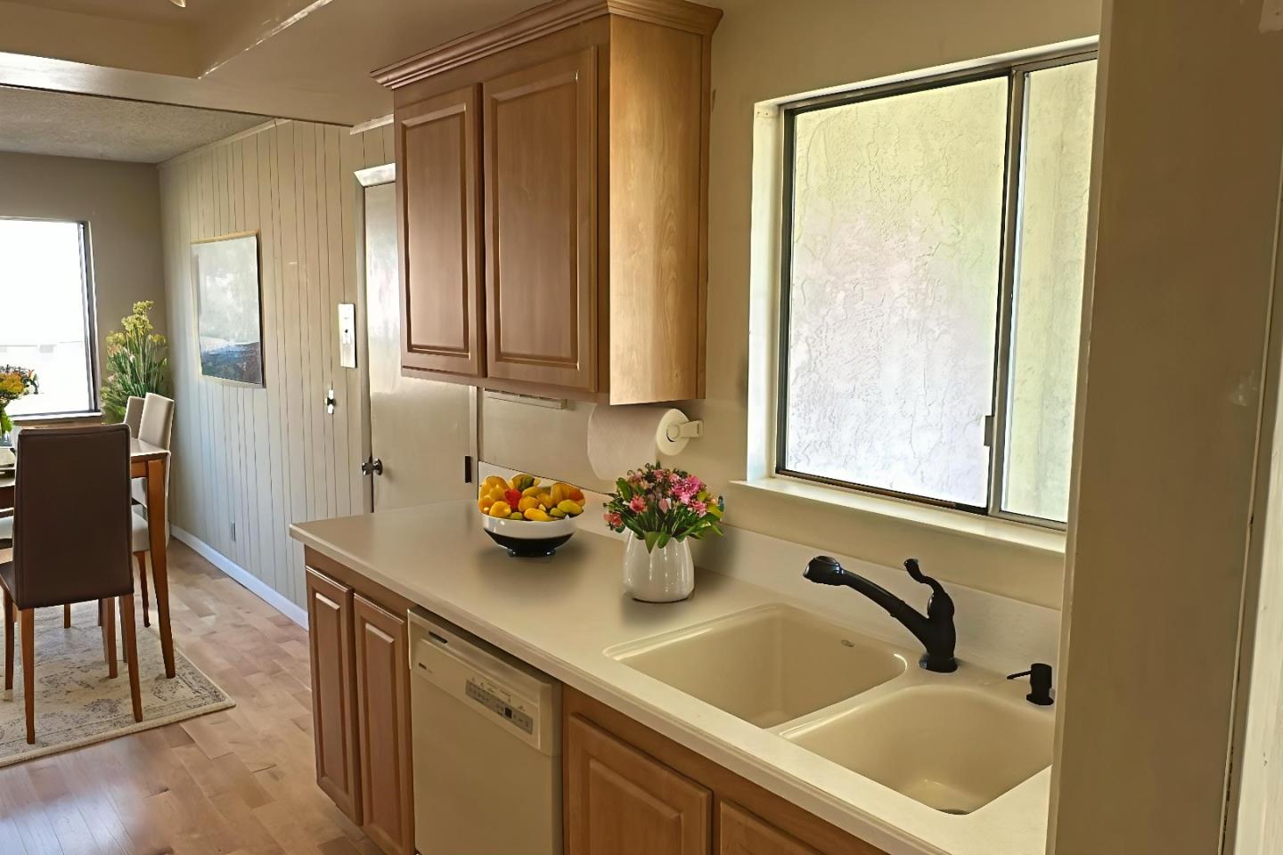 Detail Gallery Image 4 of 8 For 1187 San Moritz Dr, San Jose,  CA 95132 - 3 Beds | 2 Baths