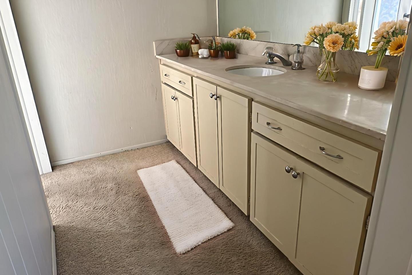 Detail Gallery Image 6 of 8 For 1187 San Moritz Dr, San Jose,  CA 95132 - 3 Beds | 2 Baths