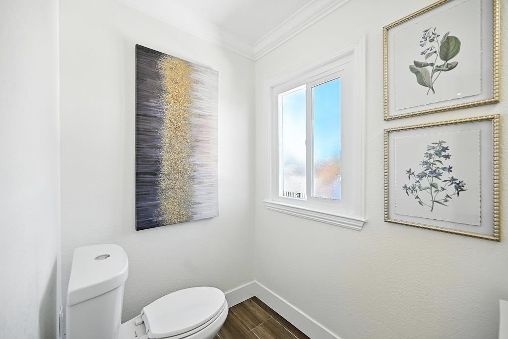 Detail Gallery Image 36 of 41 For 1504 York Ave, San Mateo,  CA 94401 - 3 Beds | 2 Baths